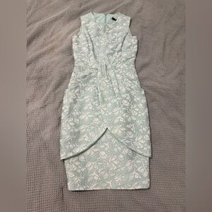 {BADGLEY MISCHKA} Mint Green Lace Dress